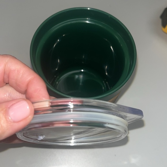 Jagermeister cork, plastic cup cooler with lid small green in color - Picture 8 of 8